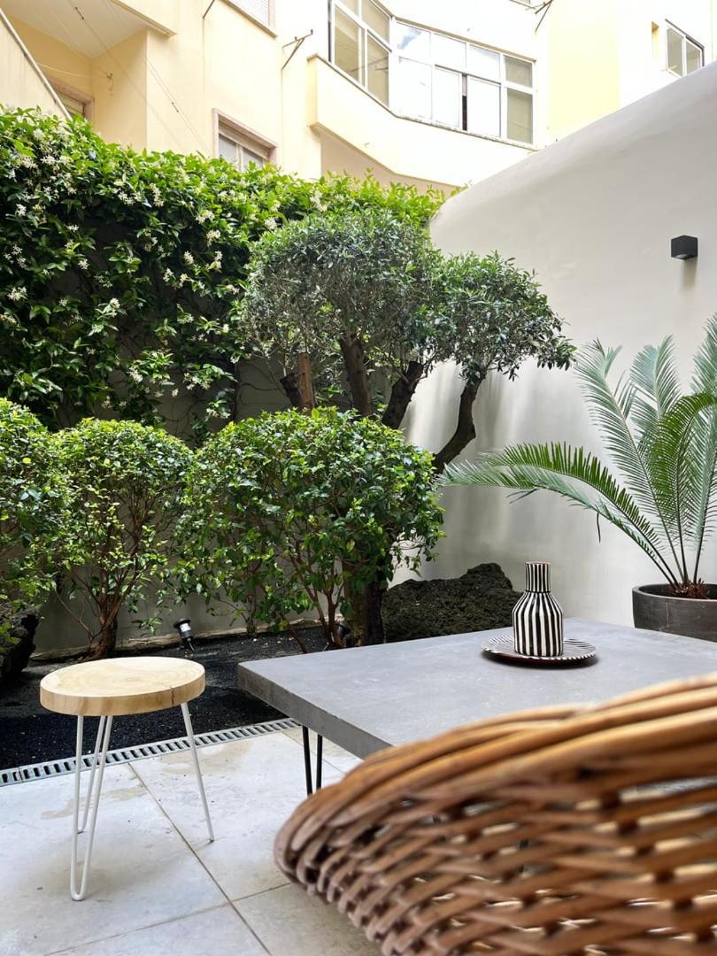 Guestready - Luxury With Private Terrace In Lapa Apartment Lisbon Bagian luar foto